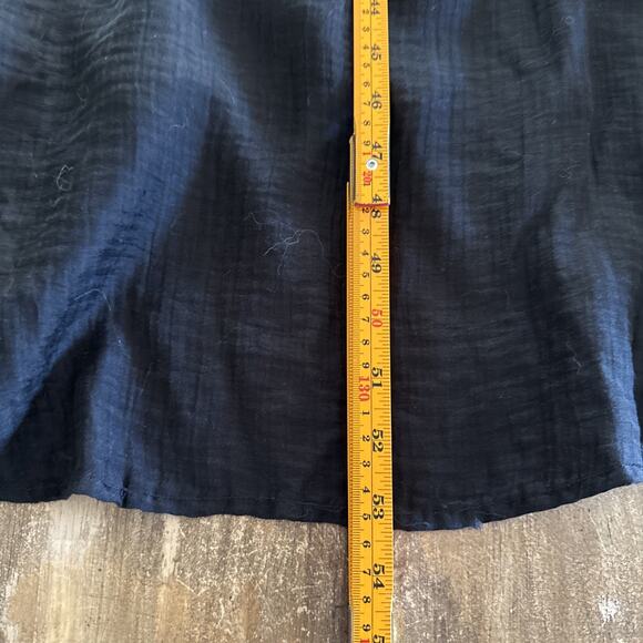 AQUA Crinkle Smocked Maxi Dress Women's XS Black Square Neck Side Zip Closure - Picture 4 of 6